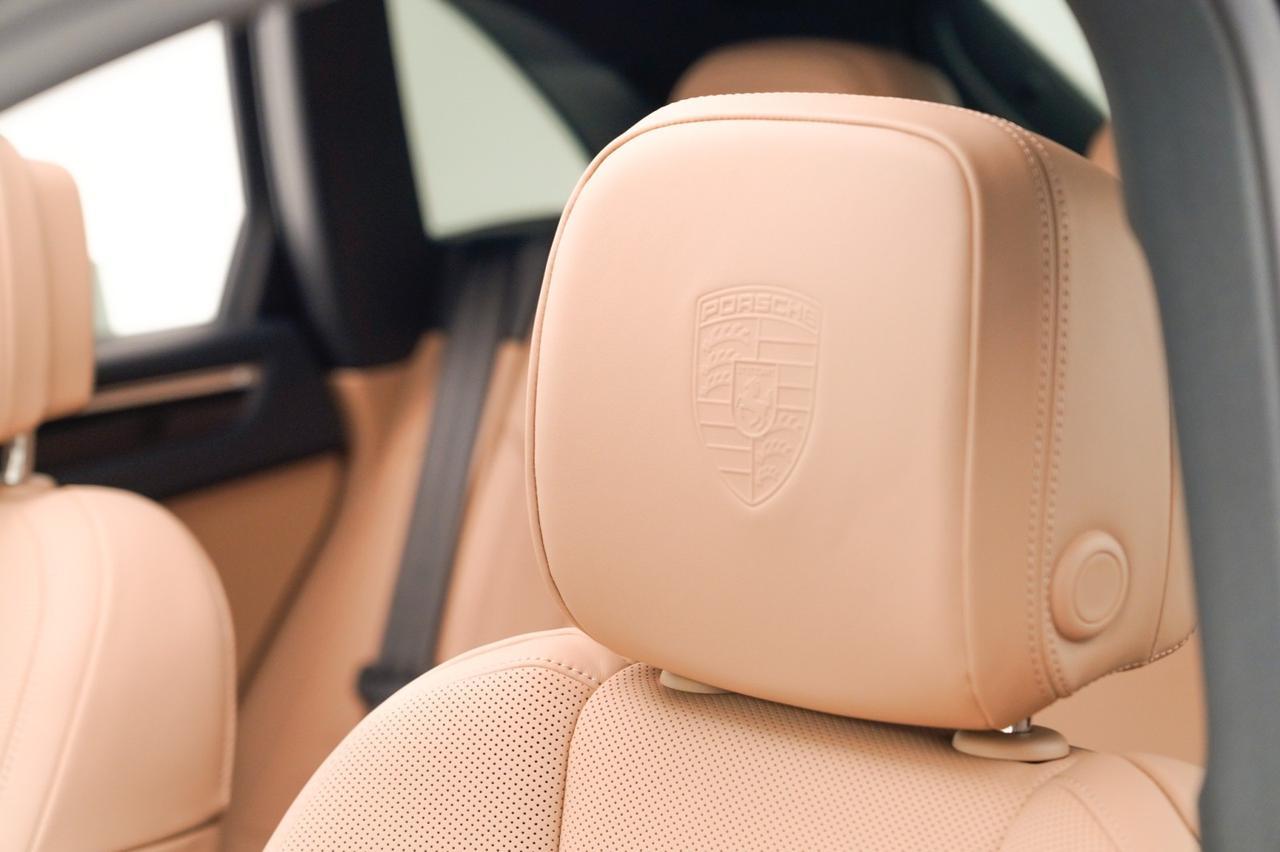 2026 Porsche Macan Pompano Beach FL