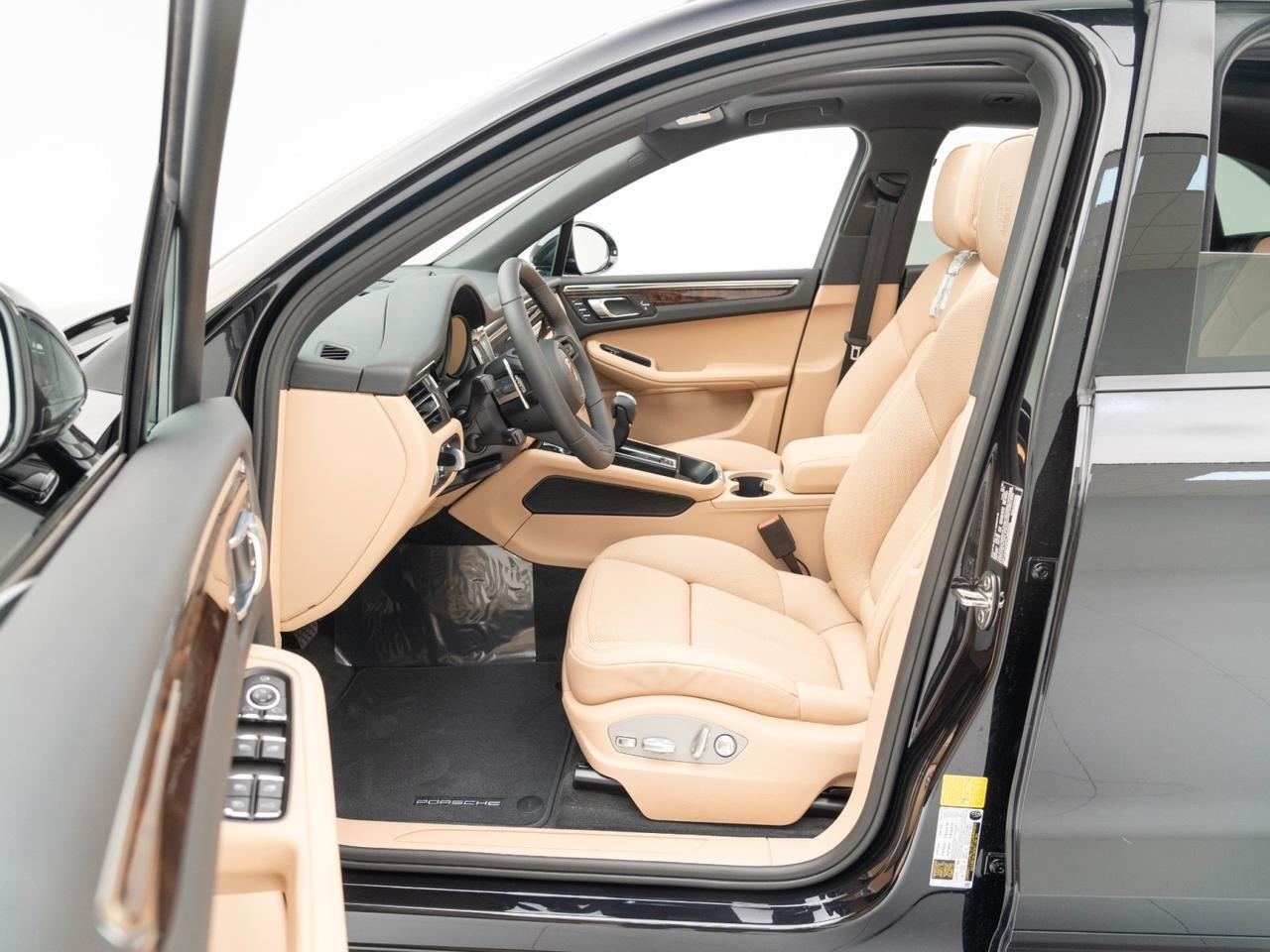 2026 Porsche Macan Pompano Beach FL