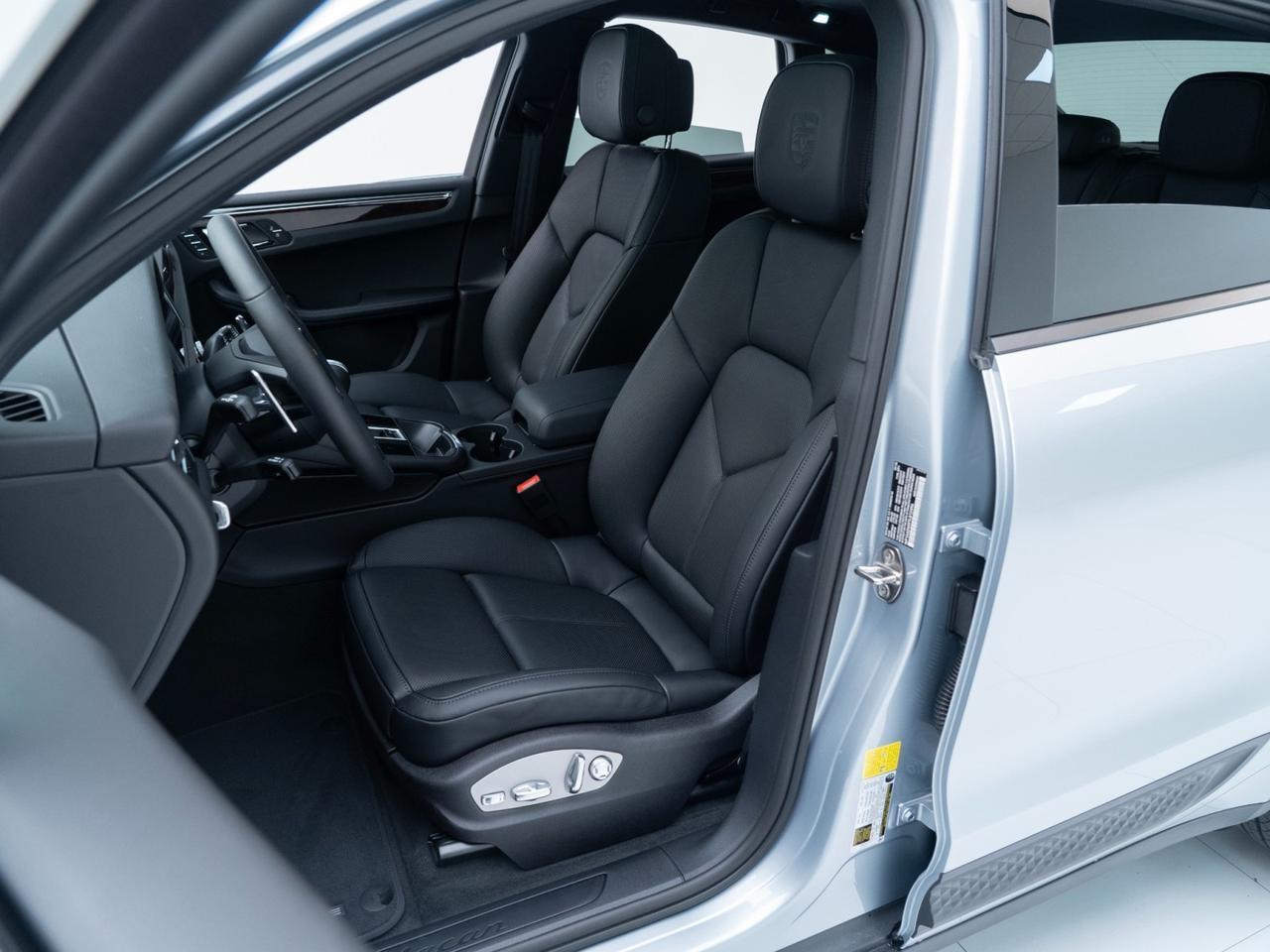 2026 Porsche Macan Pompano Beach FL