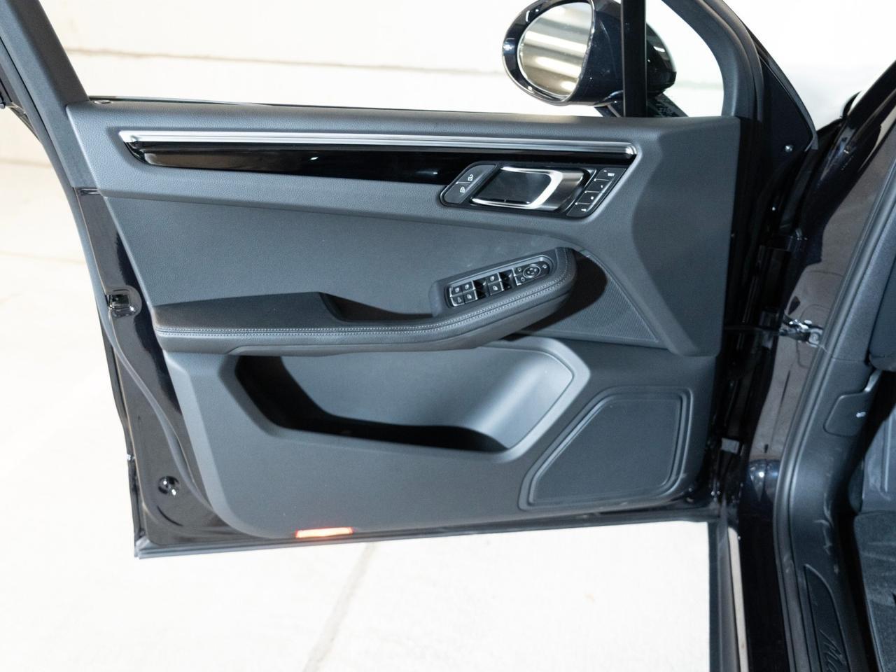 2026 Porsche Macan Pompano Beach FL