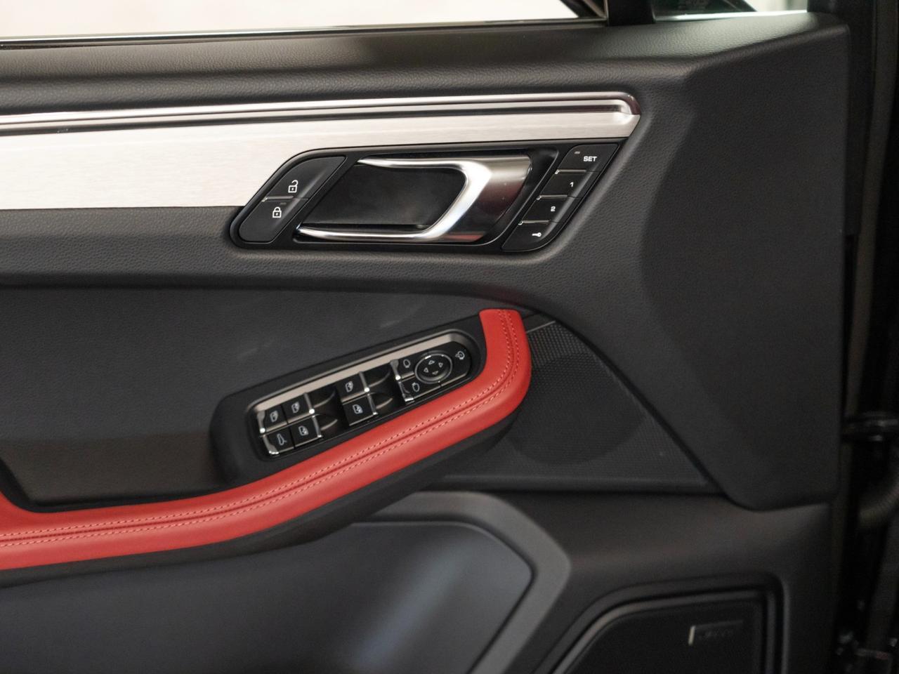 2026 Porsche Macan Pompano Beach FL