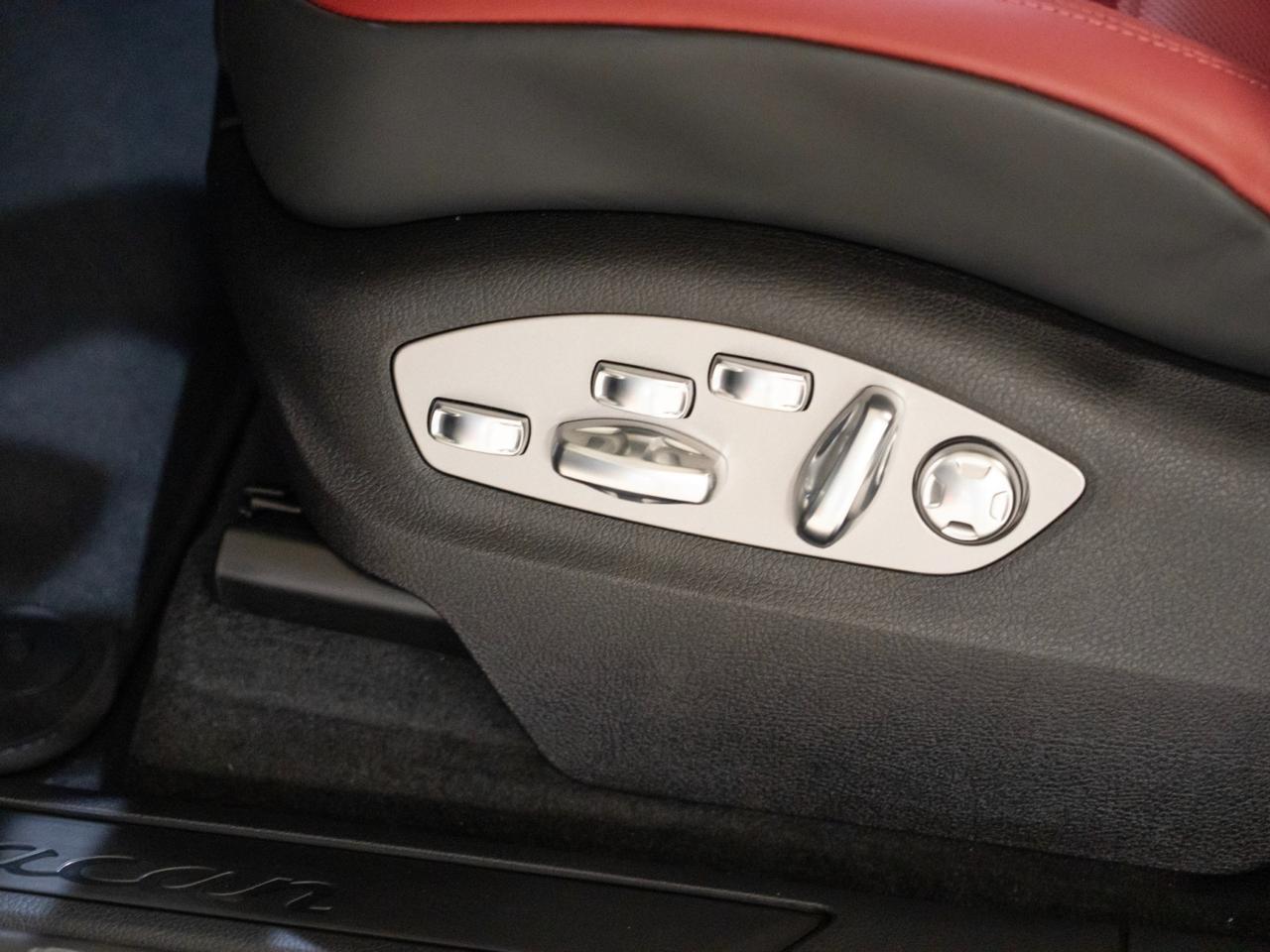2026 Porsche Macan Pompano Beach FL