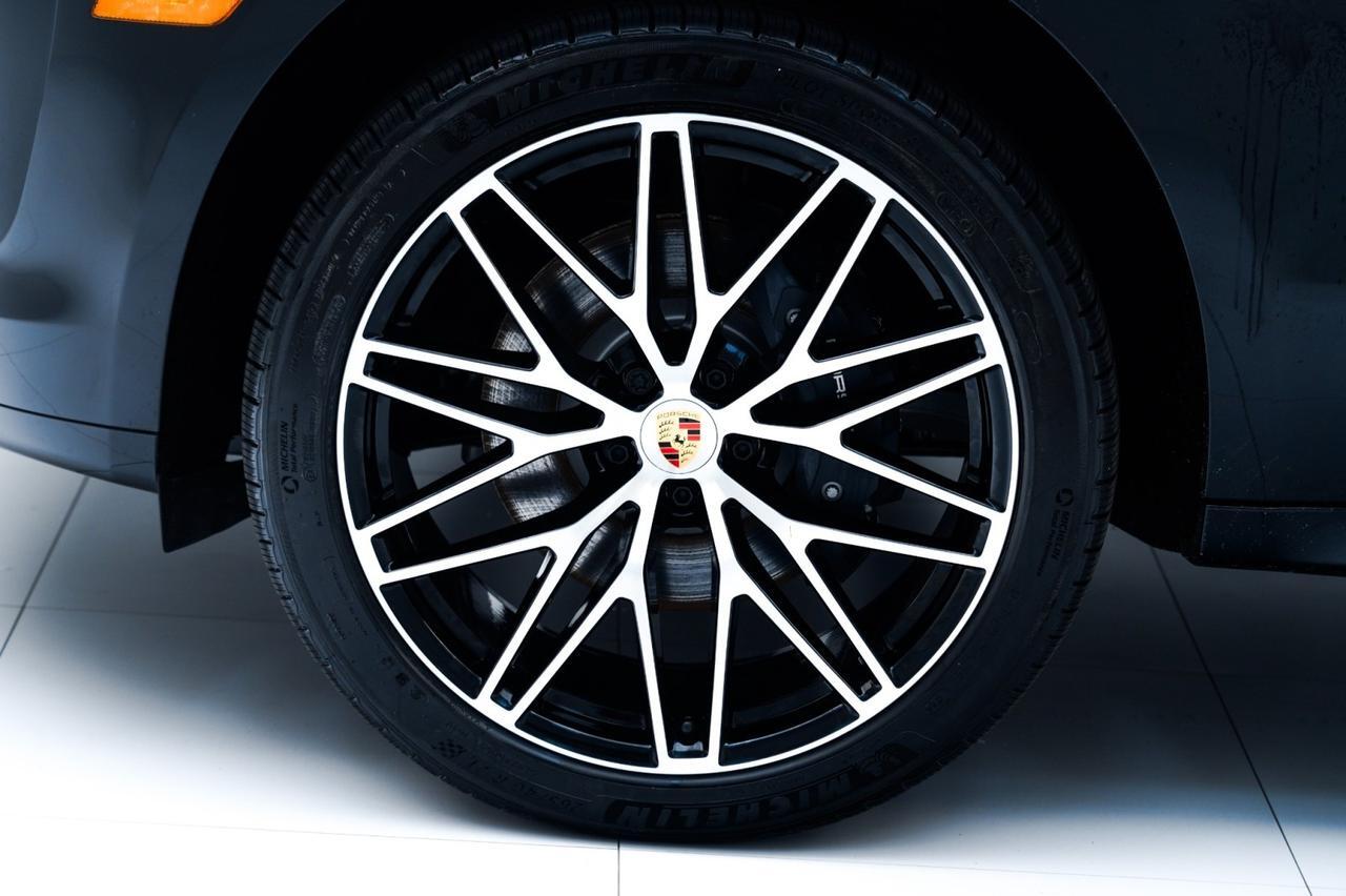 2026 Porsche Macan Pompano Beach FL