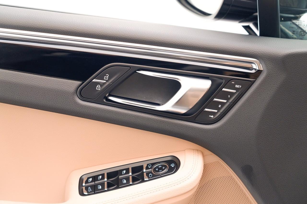 2026 Porsche Macan Pompano Beach FL