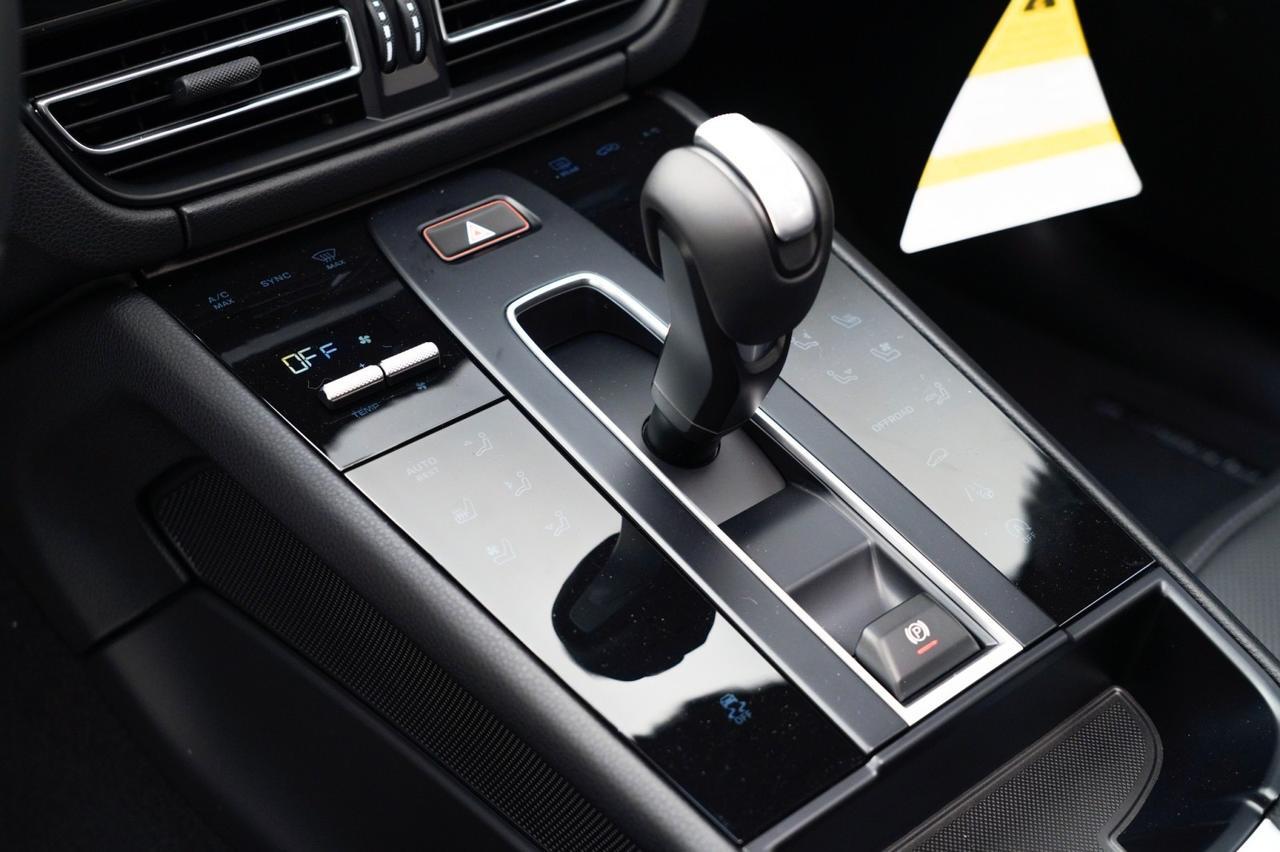 2026 Porsche Macan Pompano Beach FL