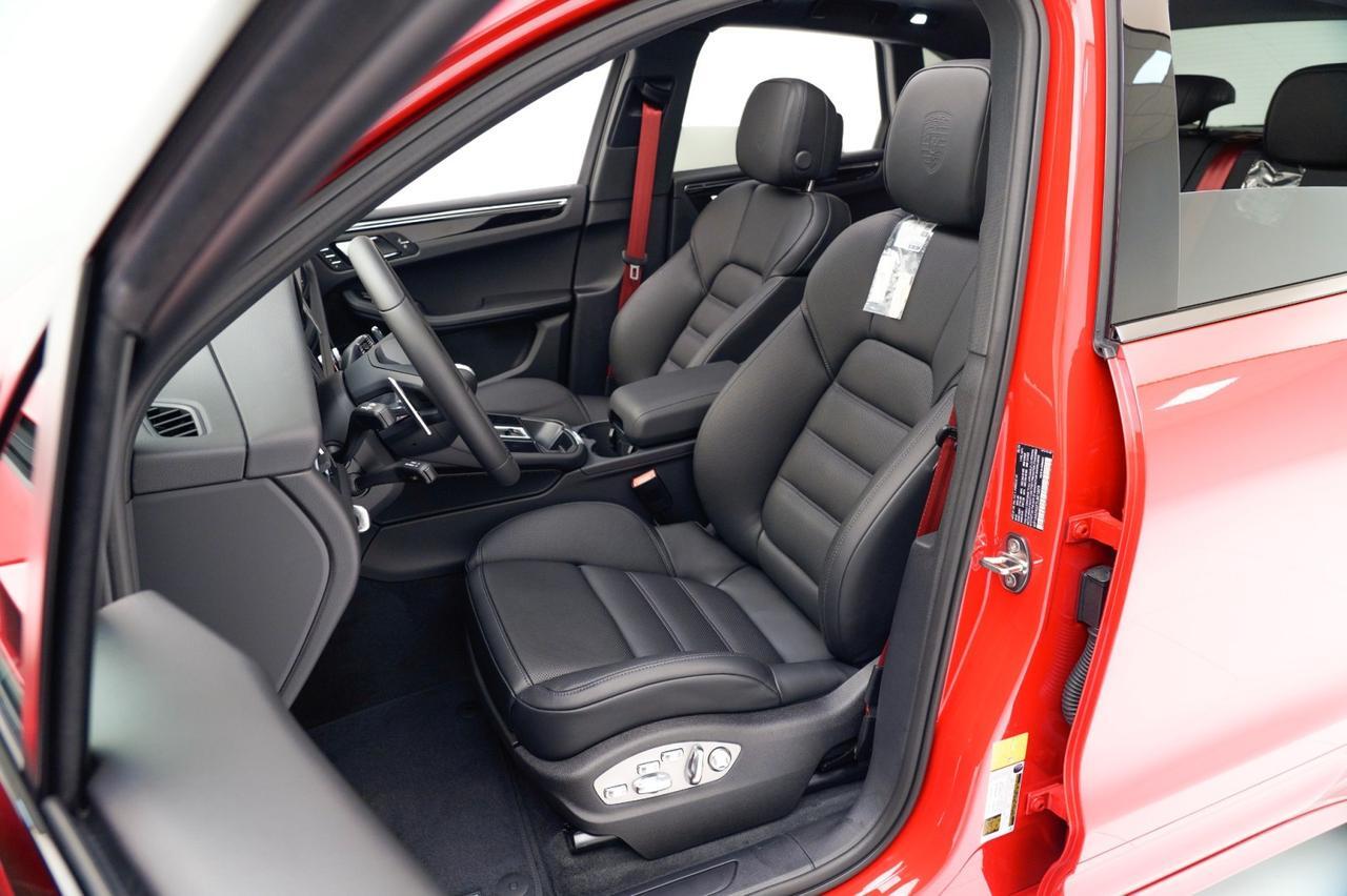 2026 Porsche Macan Pompano Beach FL