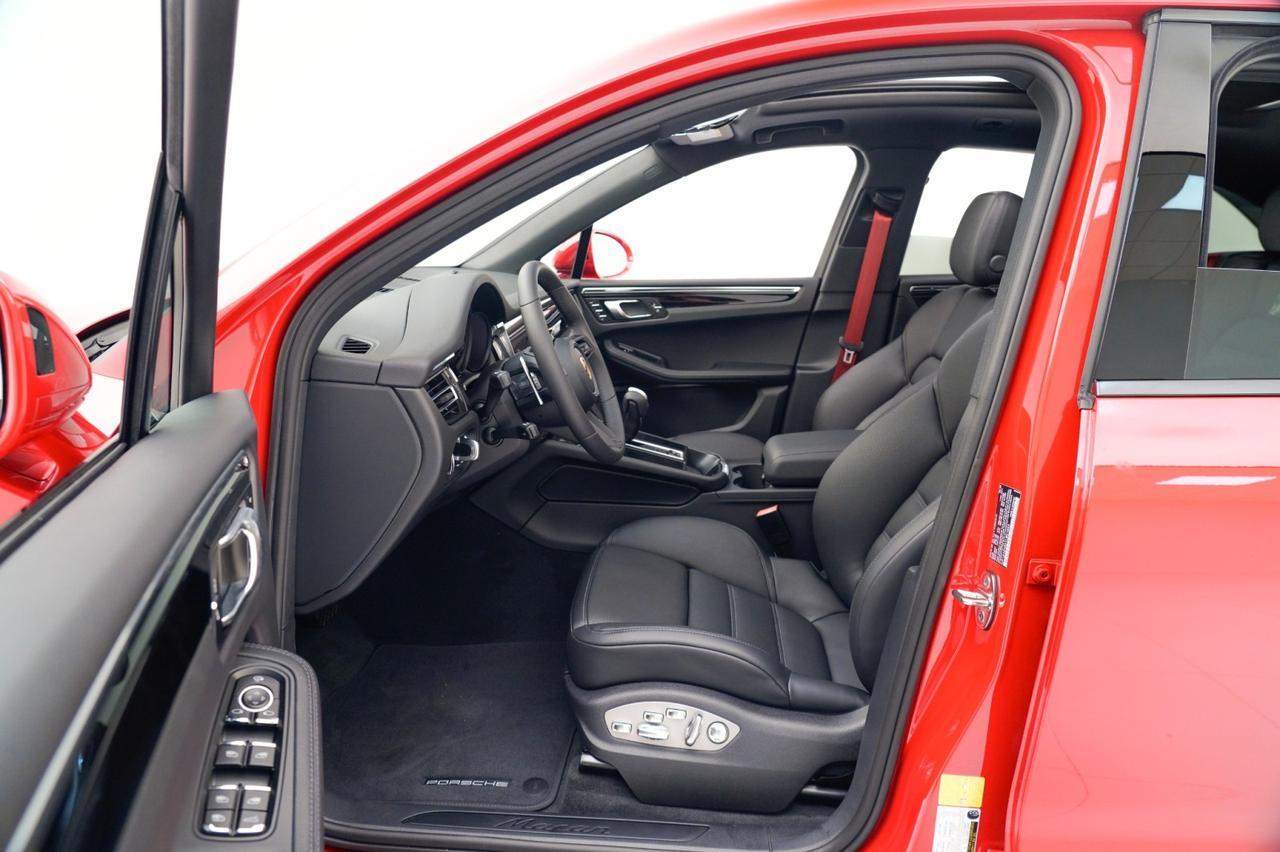 2026 Porsche Macan Pompano Beach FL