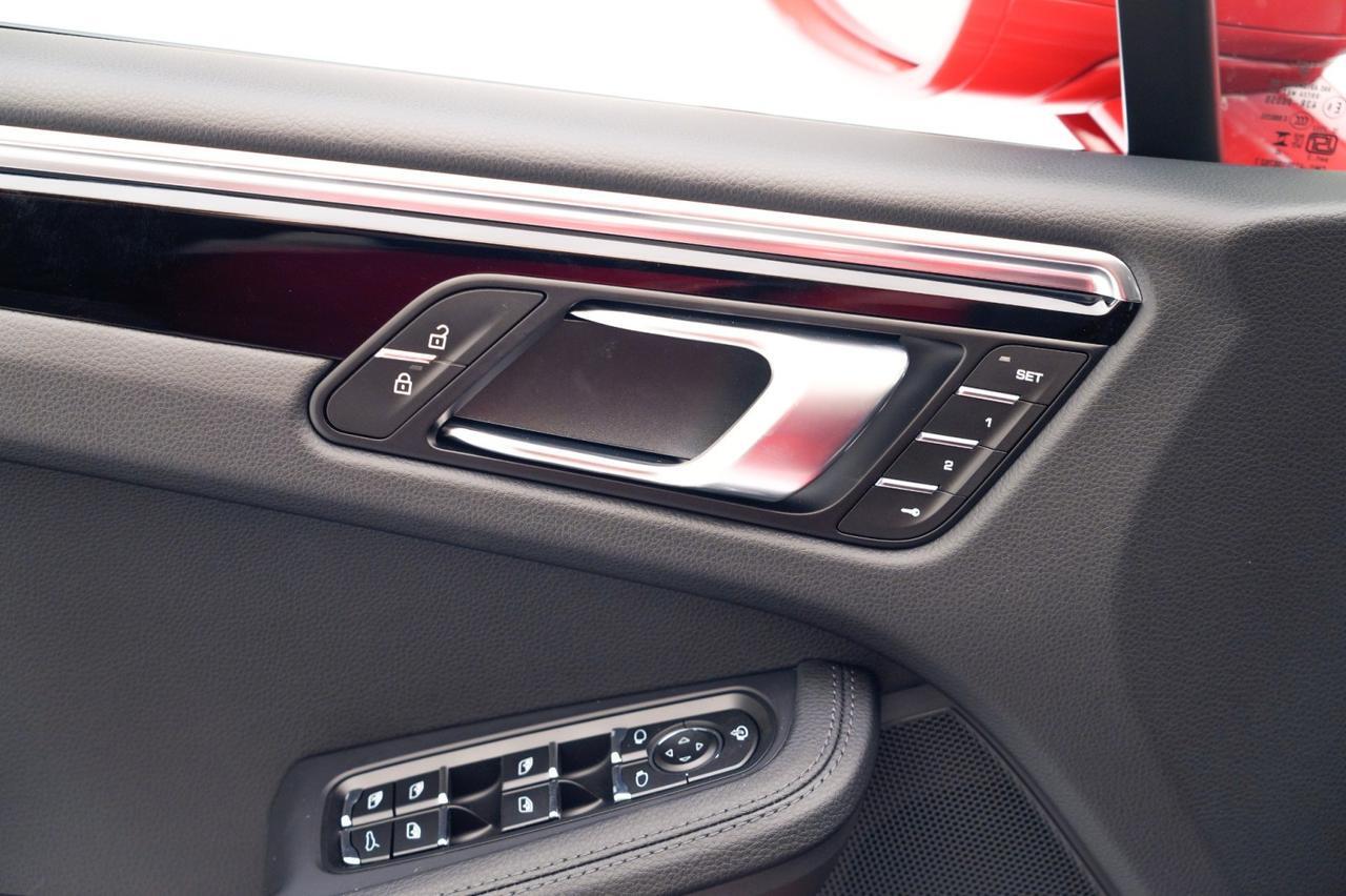 2026 Porsche Macan Pompano Beach FL