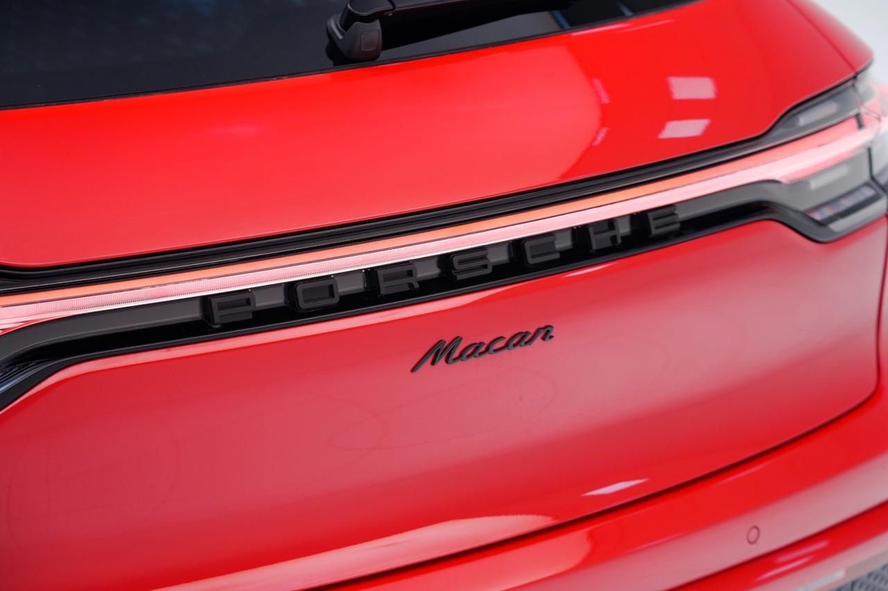 2026 Porsche Macan Pompano Beach FL