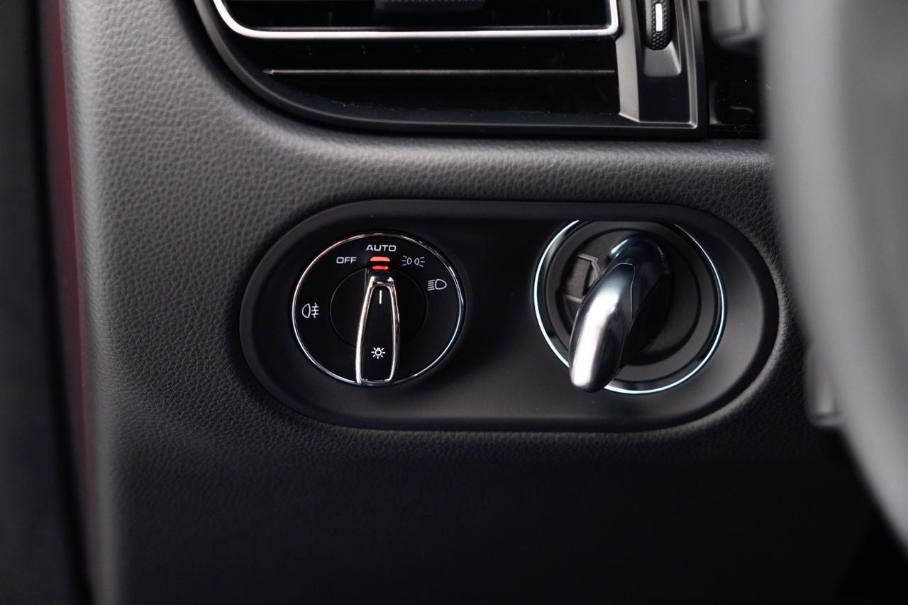 2026 Porsche Macan Pompano Beach FL