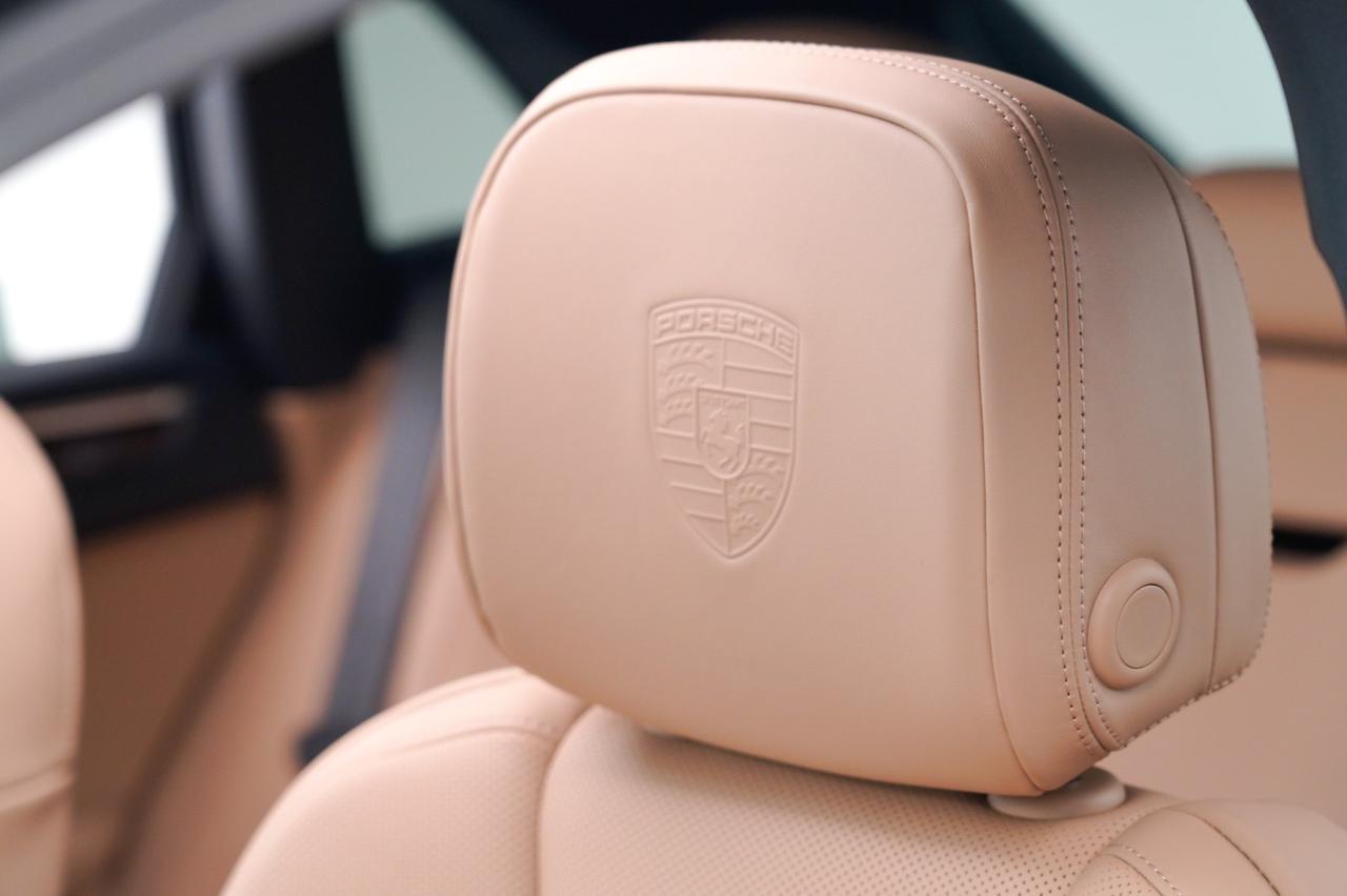 2026 Porsche Macan Pompano Beach FL