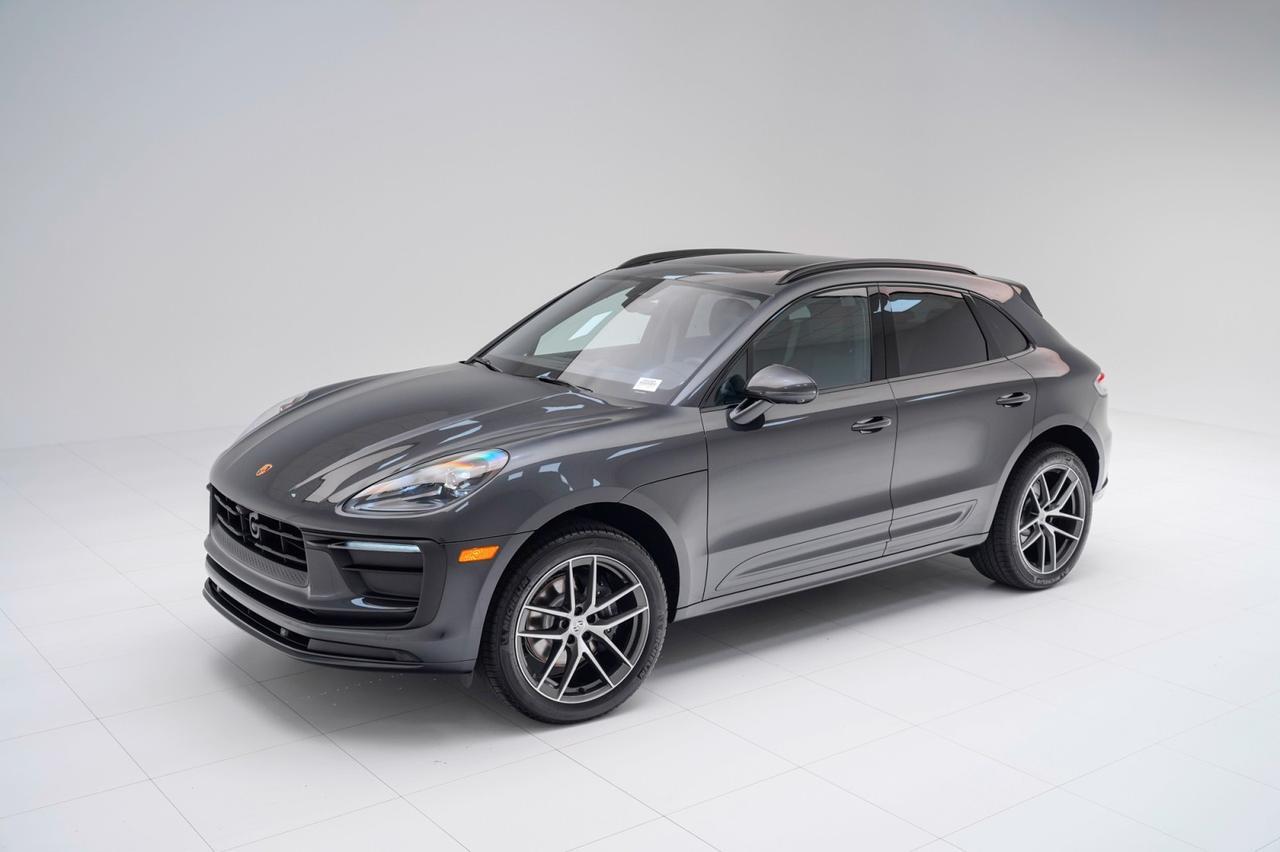 2026 Porsche Macan