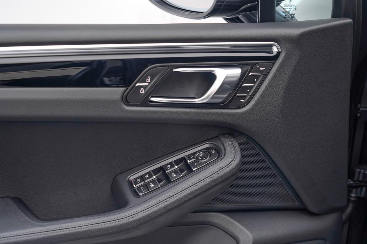 2026 Porsche Macan Pompano Beach FL