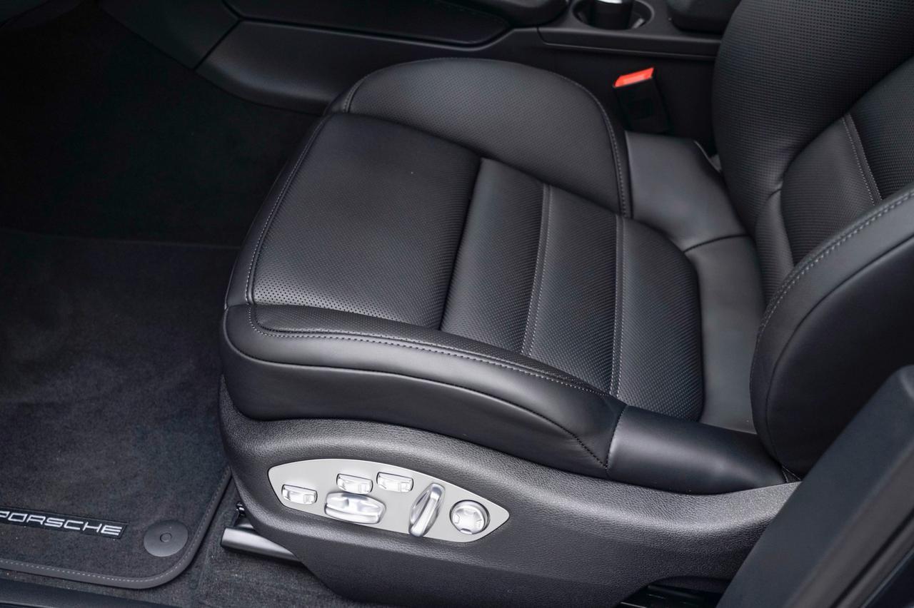 2026 Porsche Macan Pompano Beach FL