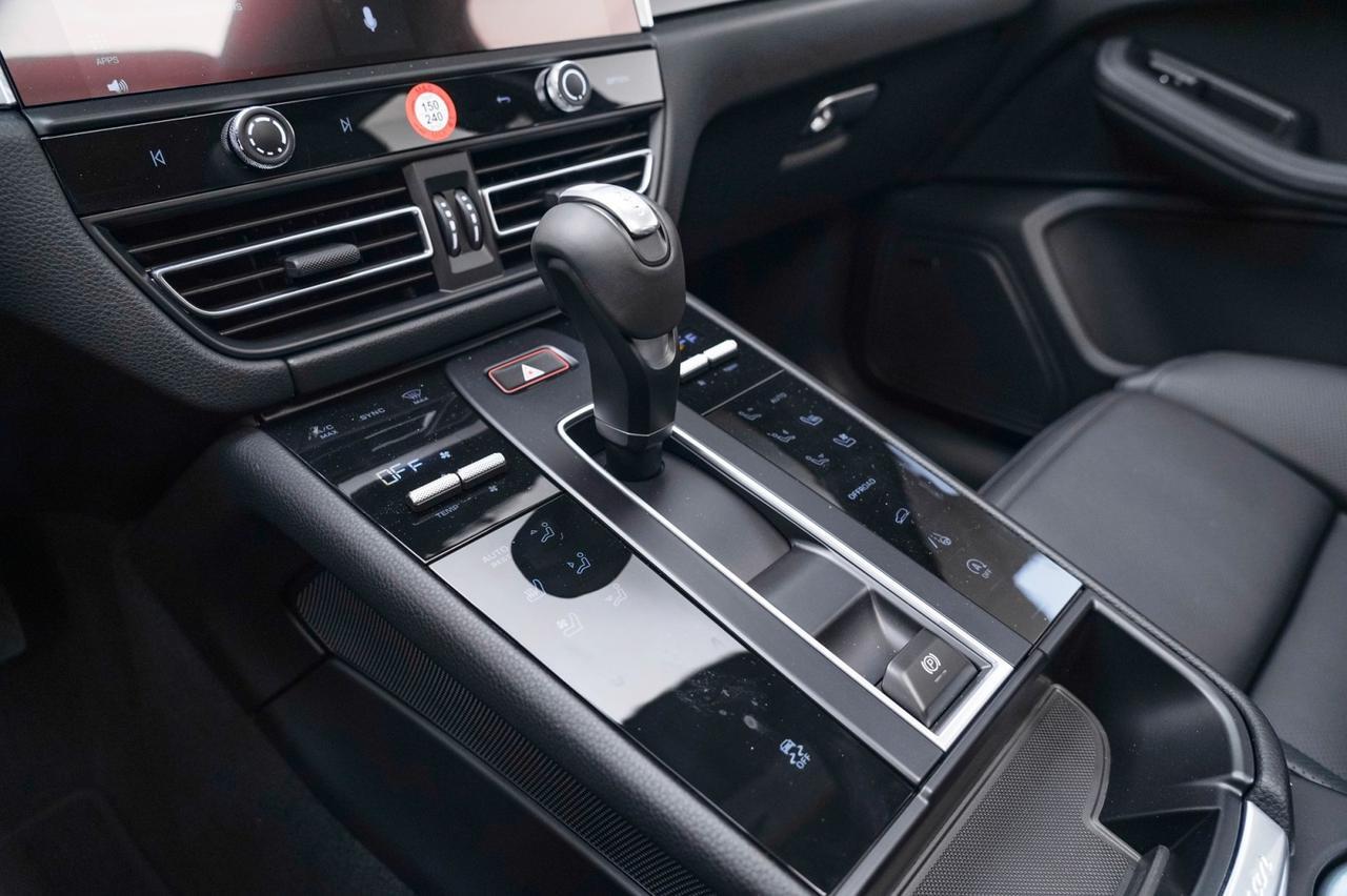 2026 Porsche Macan Pompano Beach FL