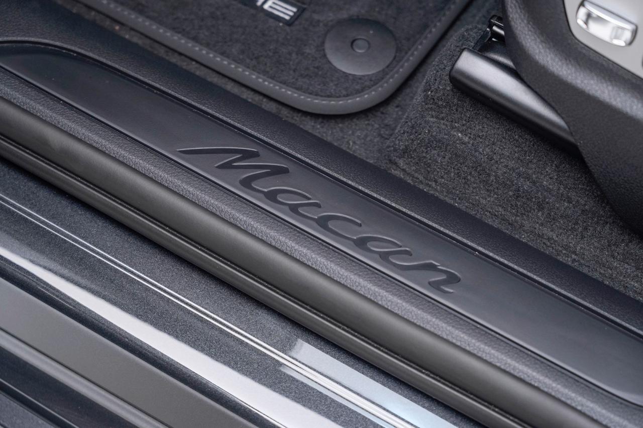 2026 Porsche Macan Pompano Beach FL