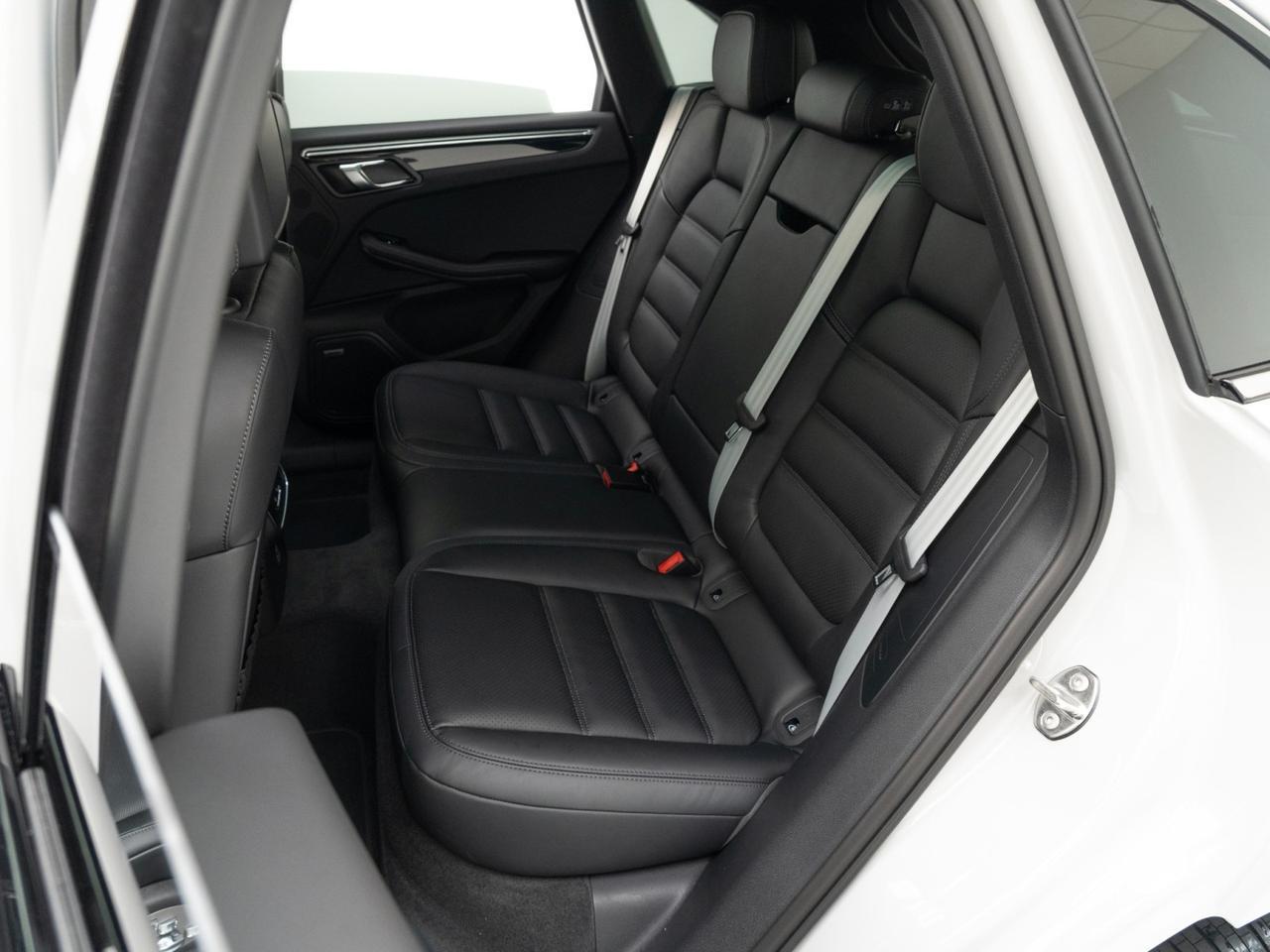 2026 Porsche Macan Pompano Beach FL