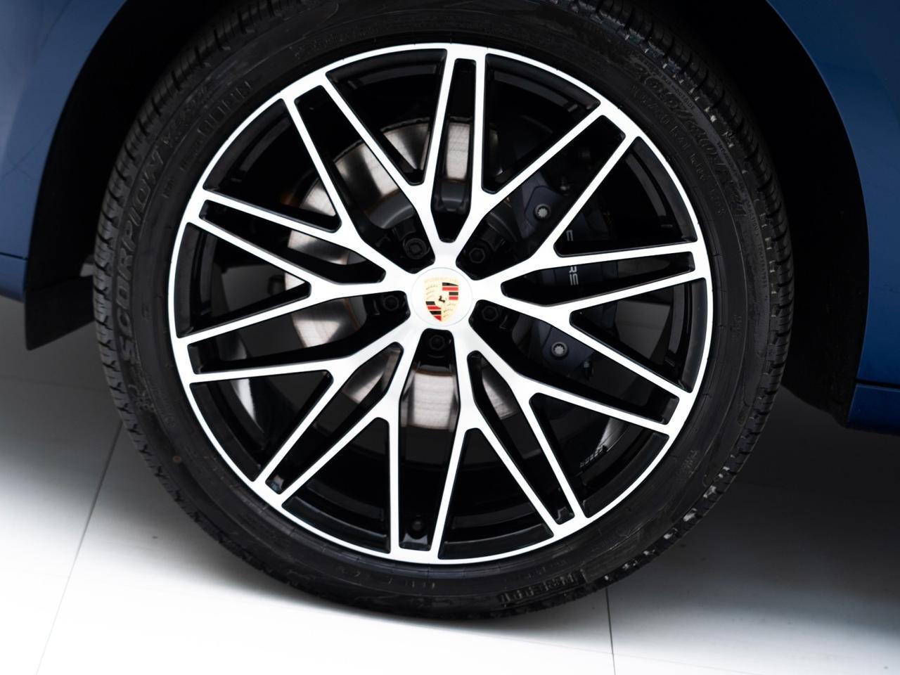 2026 Porsche Macan Pompano Beach FL