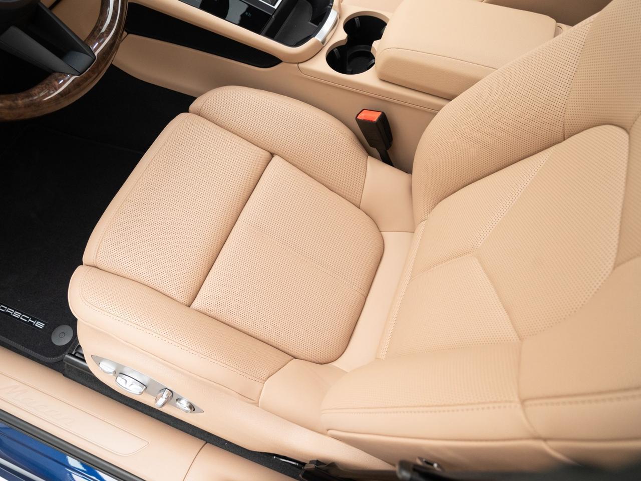 2026 Porsche Macan Pompano Beach FL