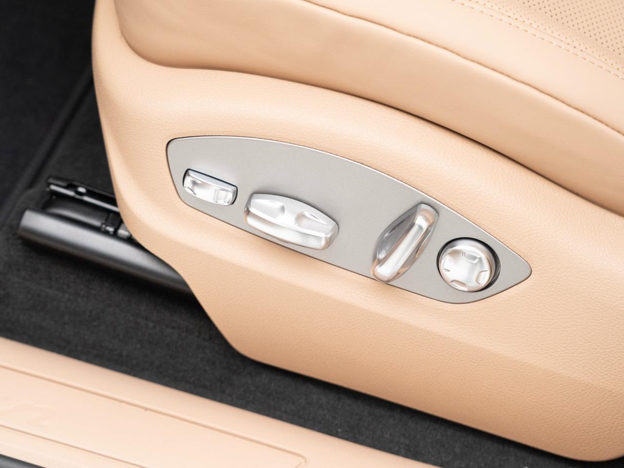 2026 Porsche Macan Pompano Beach FL