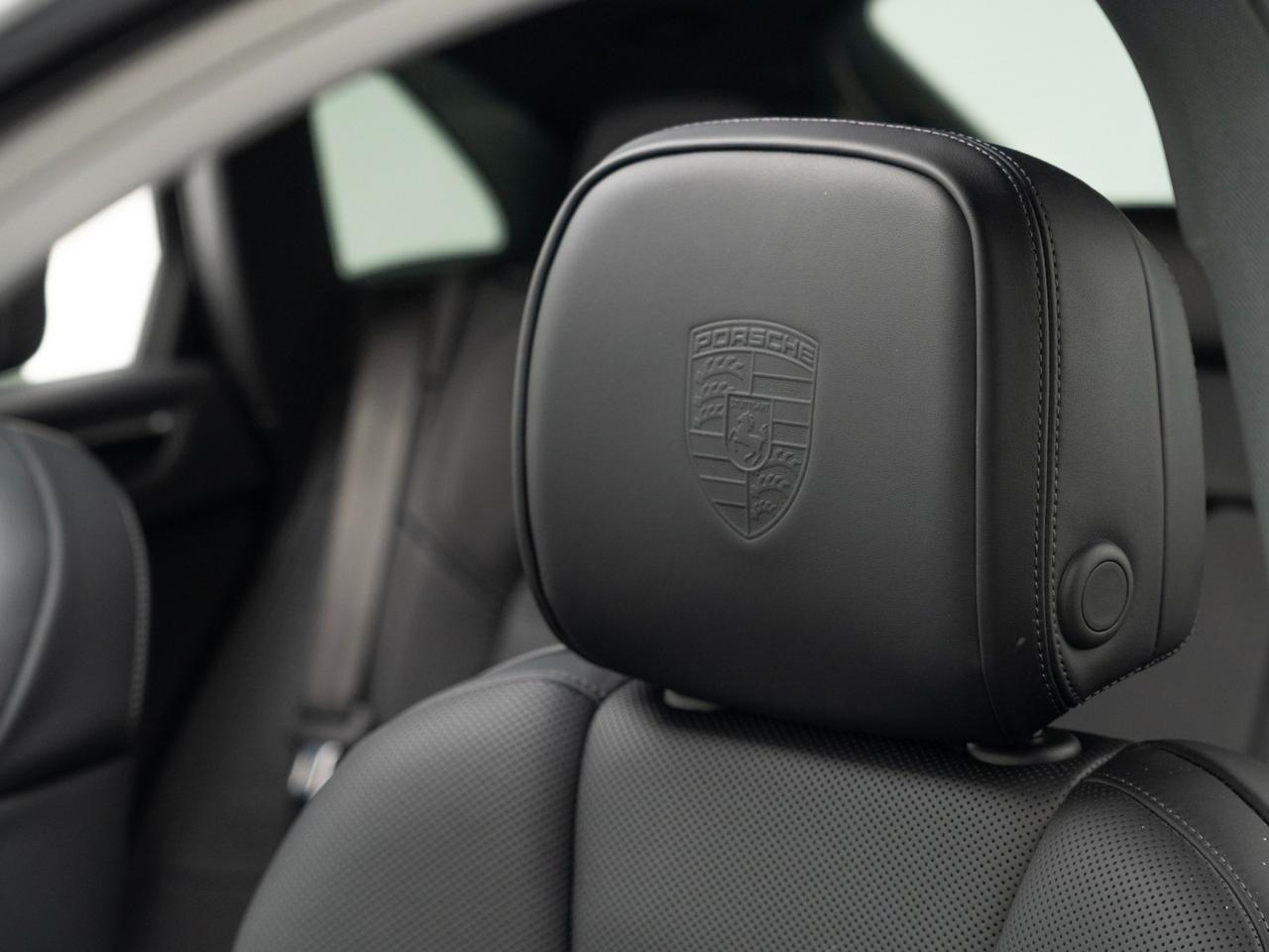 2026 Porsche Macan Pompano Beach FL