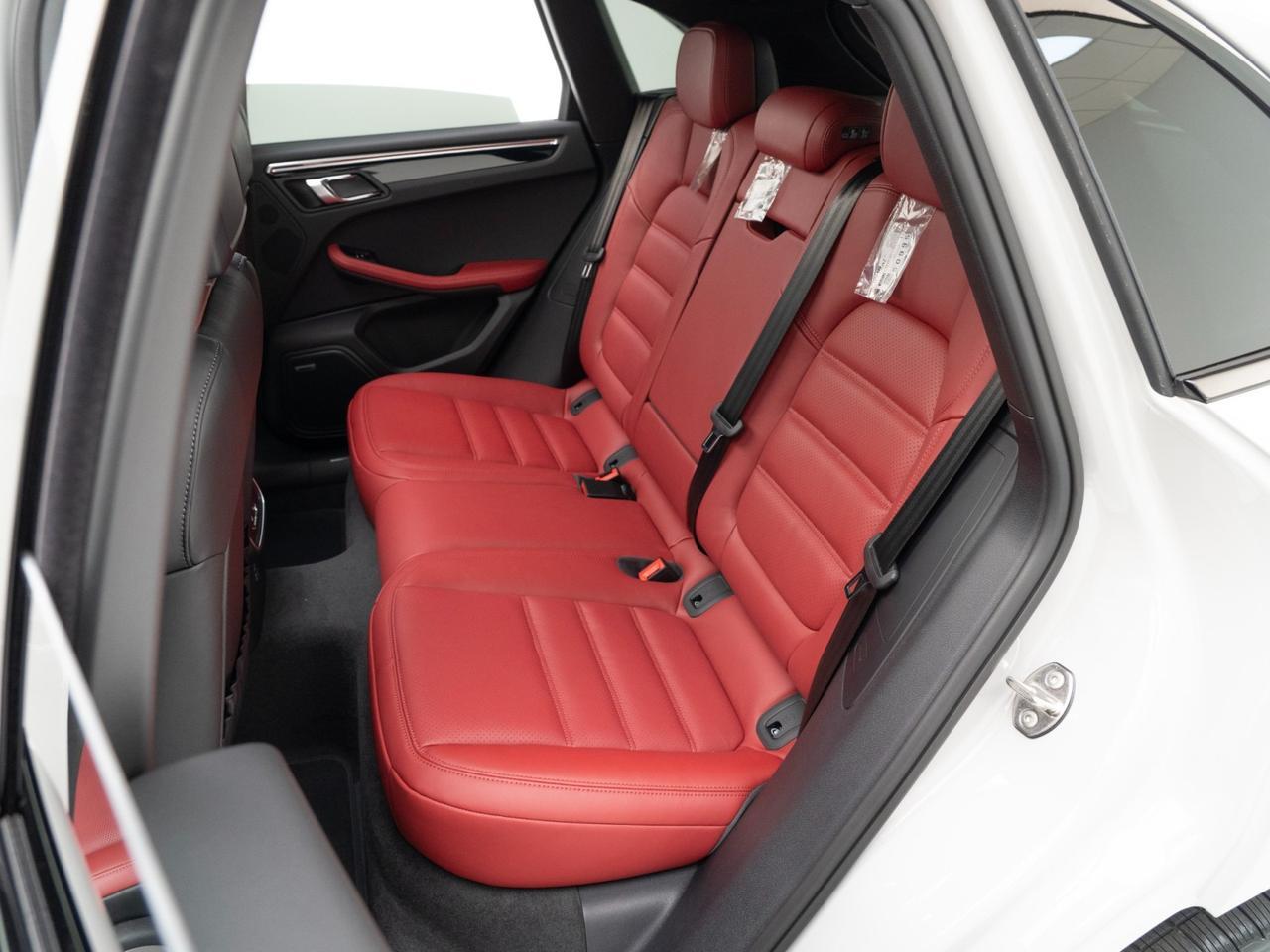 2026 Porsche Macan Pompano Beach FL