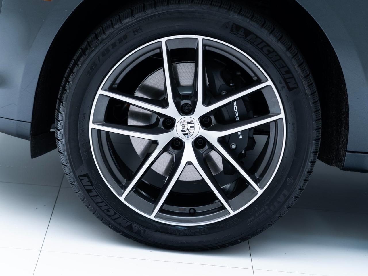 2026 Porsche Macan Pompano Beach FL