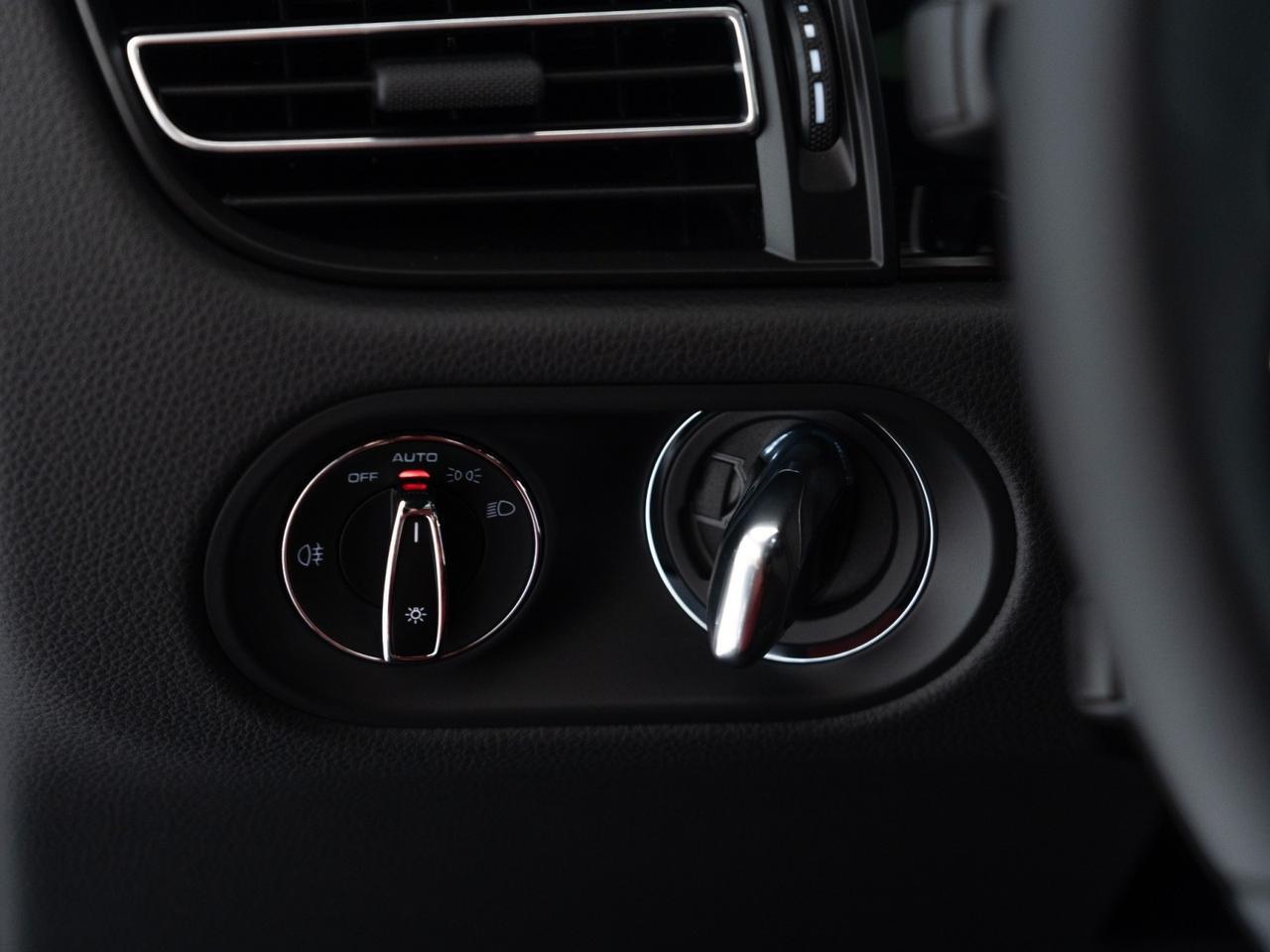 2026 Porsche Macan Pompano Beach FL