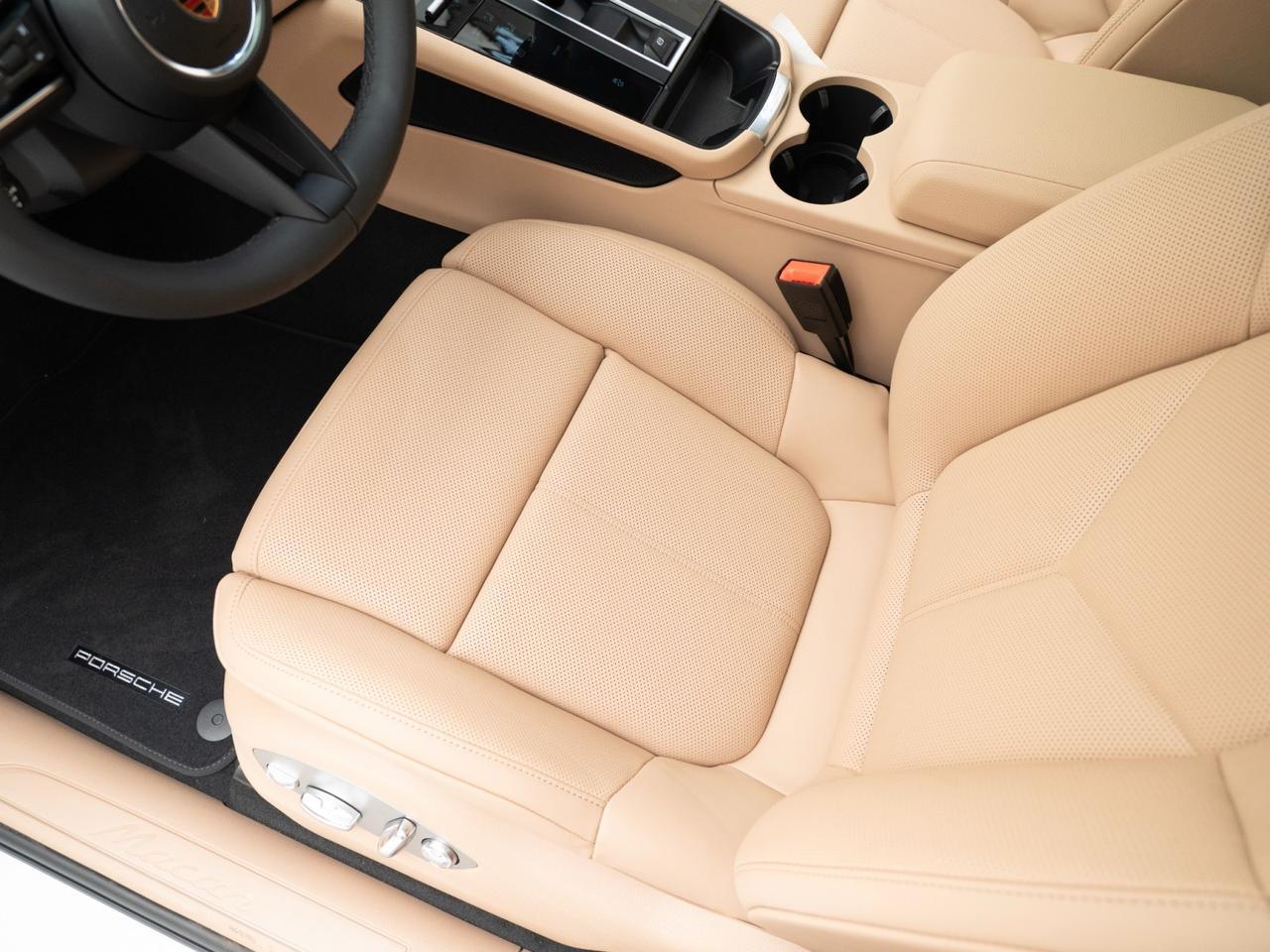 2026 Porsche Macan Pompano Beach FL