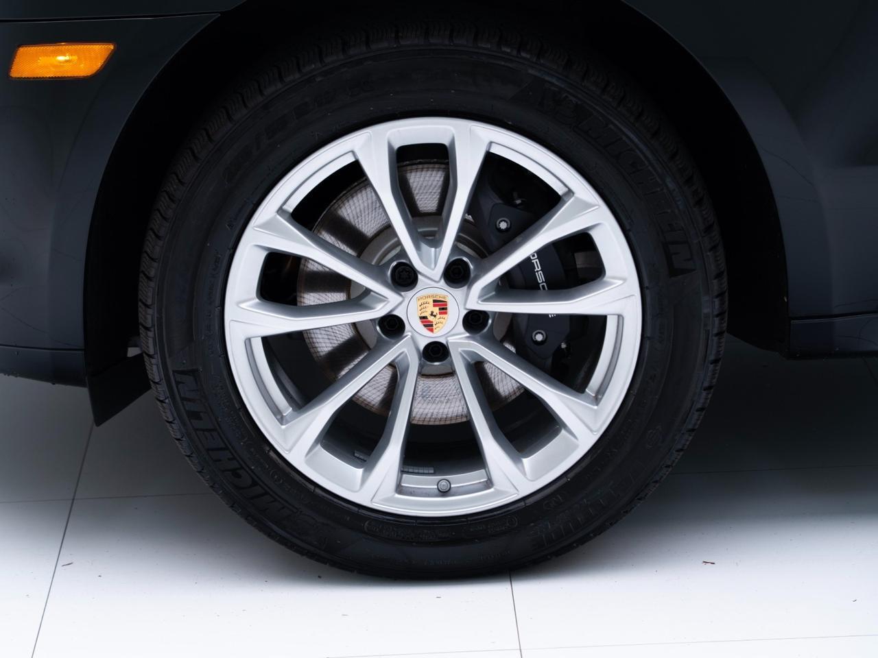 2026 Porsche Macan Pompano Beach FL