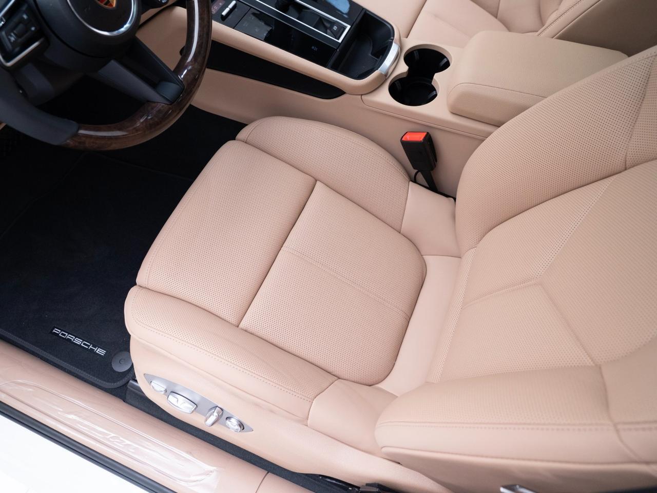 2026 Porsche Macan Pompano Beach FL