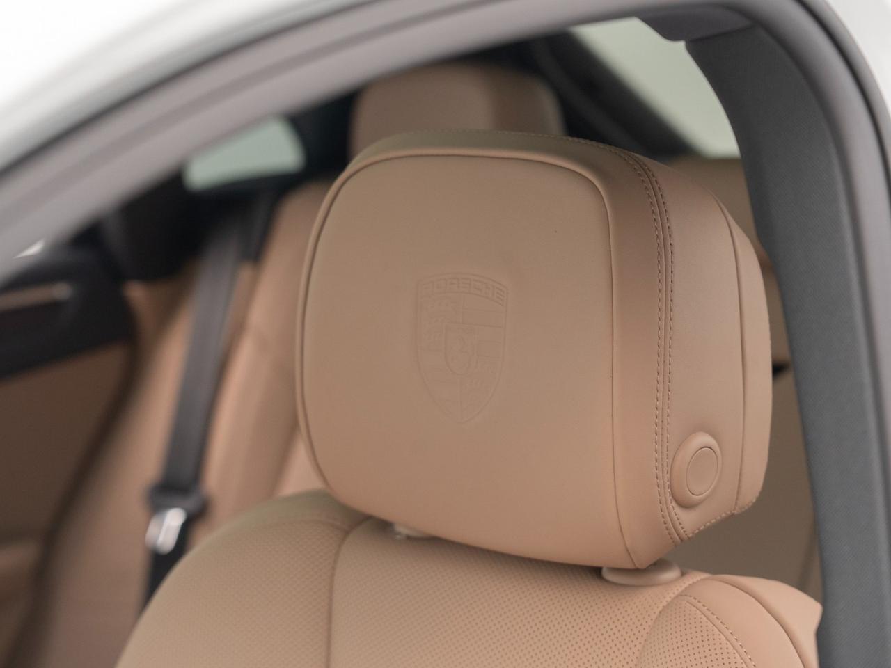 2026 Porsche Macan Pompano Beach FL