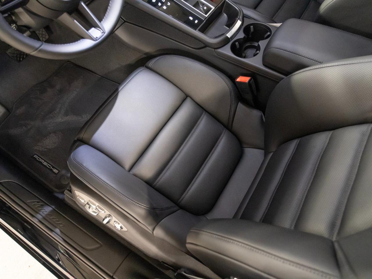 2026 Porsche Macan Pompano Beach FL