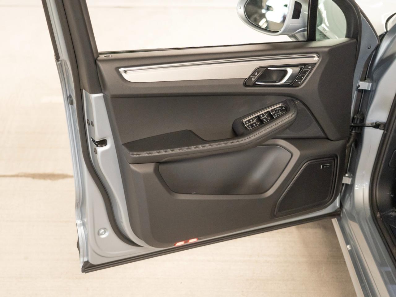 2026 Porsche Macan Pompano Beach FL