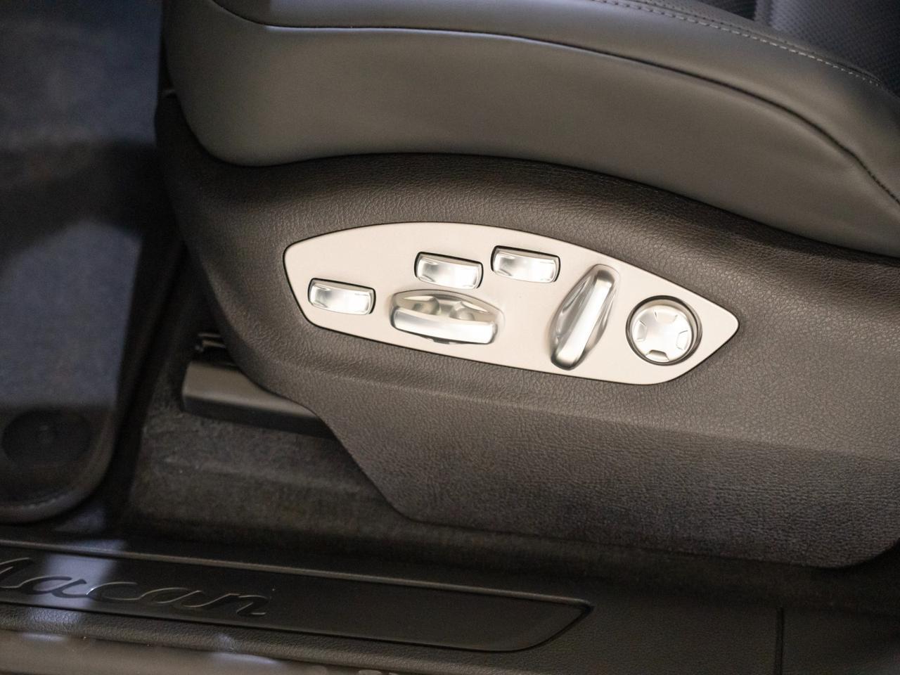2026 Porsche Macan Pompano Beach FL