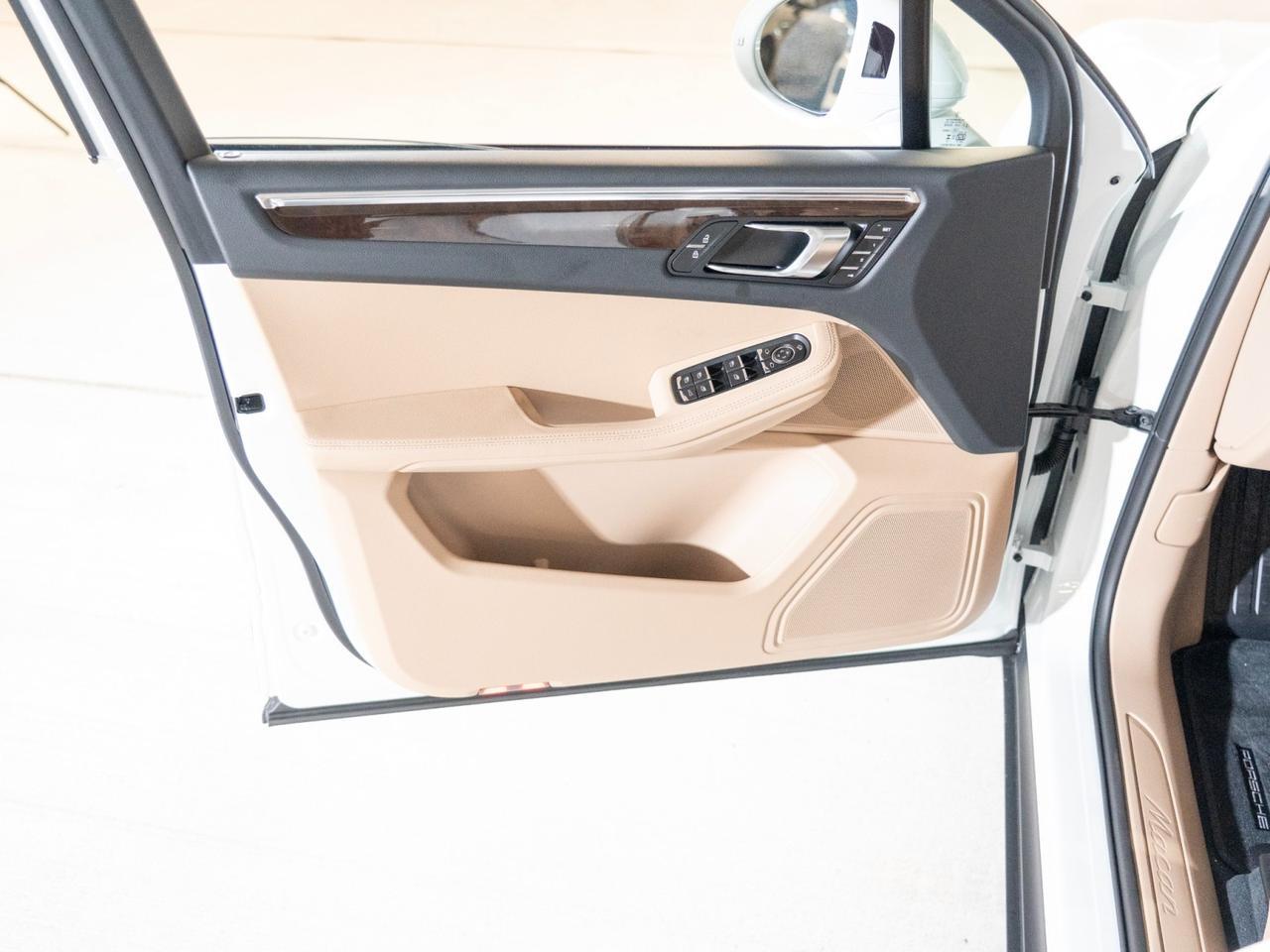 2026 Porsche Macan Pompano Beach FL