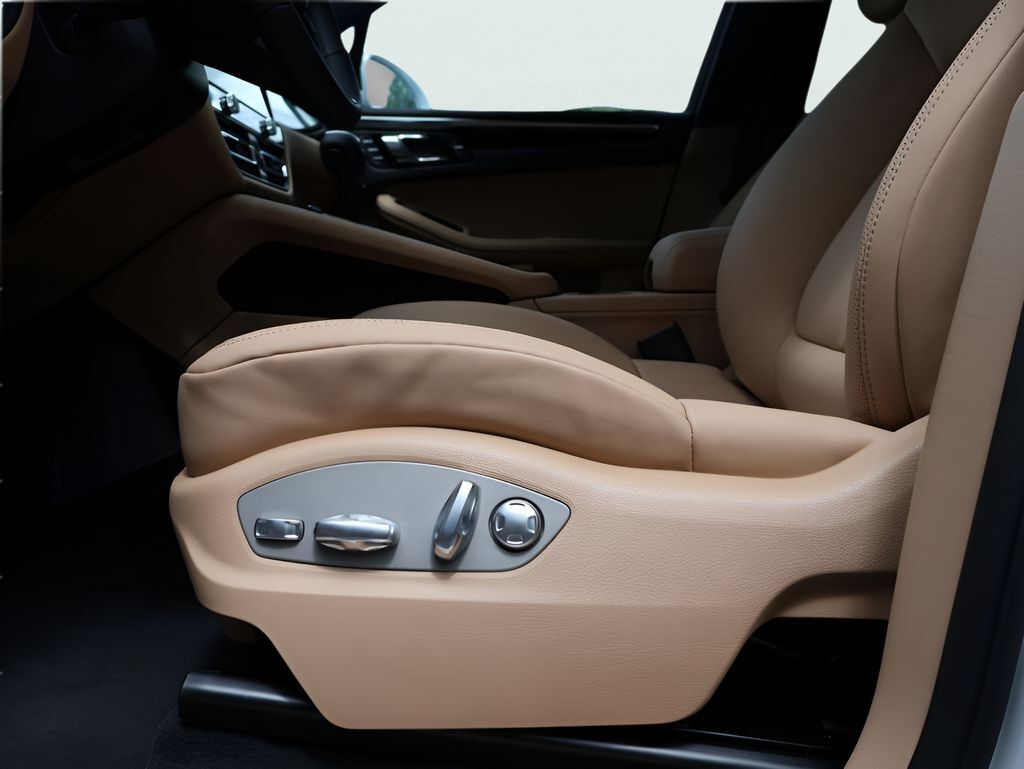 2026 Porsche Macan San Clemente CA