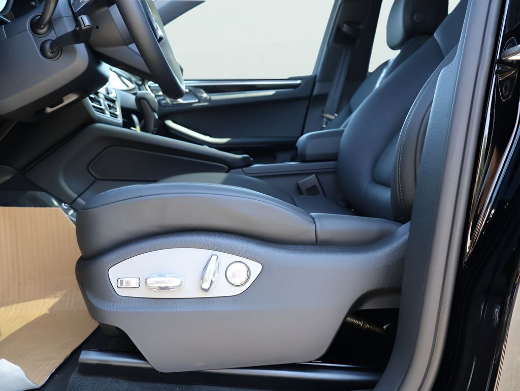 2026 Porsche Macan San Clemente CA