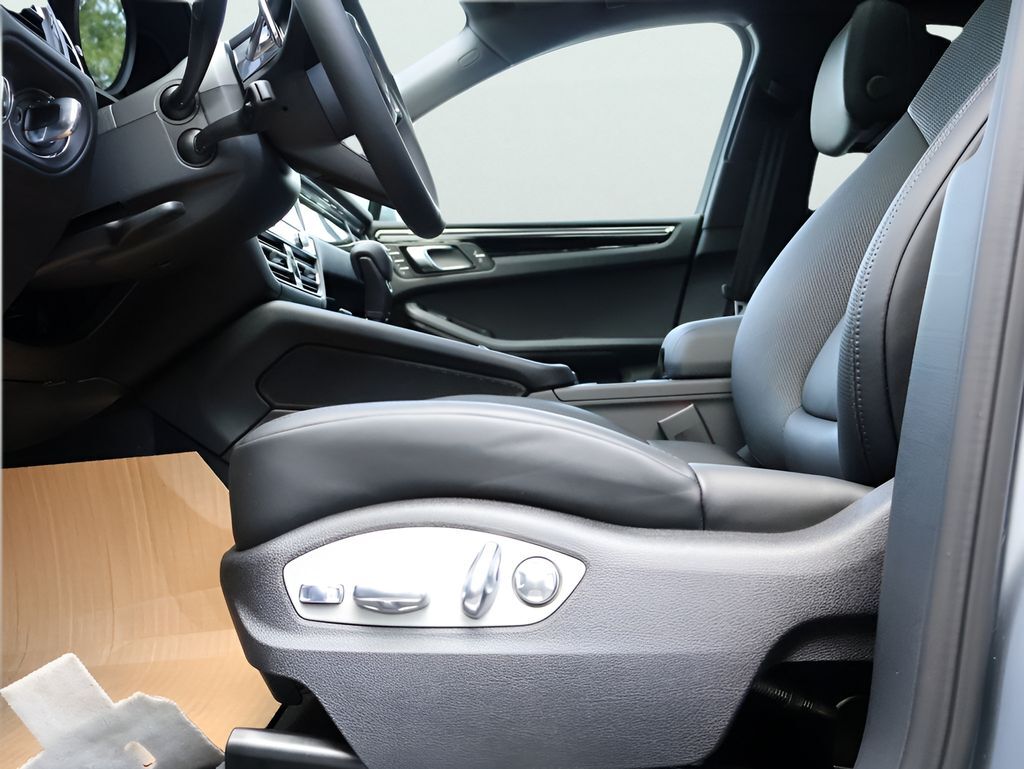 2026 Porsche Macan San Clemente CA