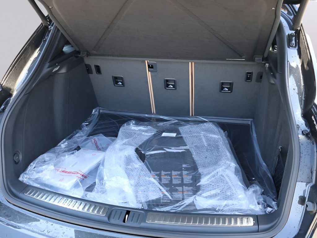 2026 Porsche Macan San Clemente CA