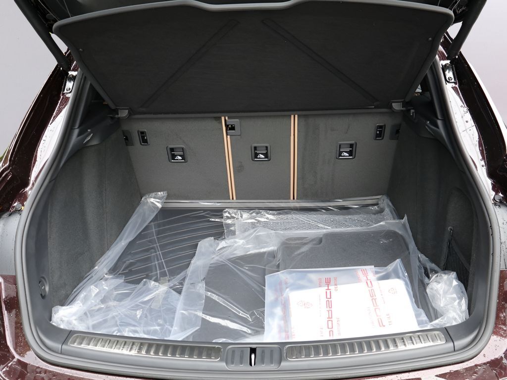 2026 Porsche Macan San Clemente CA