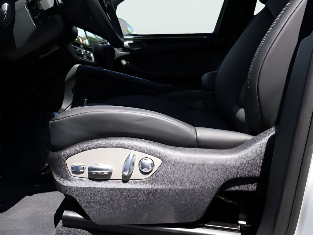 2026 Porsche Macan San Clemente CA