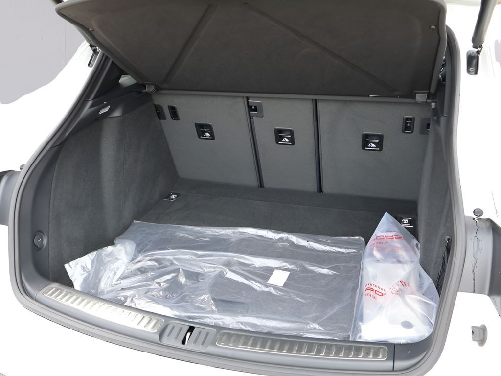 2026 Porsche Macan San Clemente CA