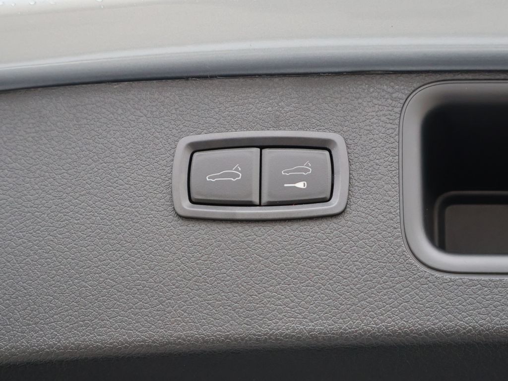 2026 Porsche Macan San Clemente CA