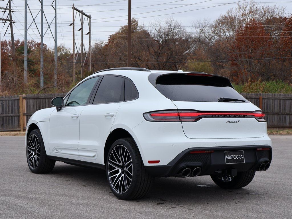 2026 Porsche Macan