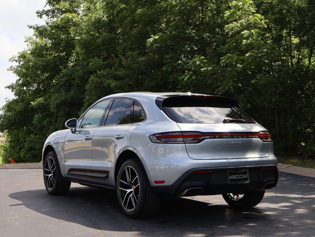 2026 Porsche Macan