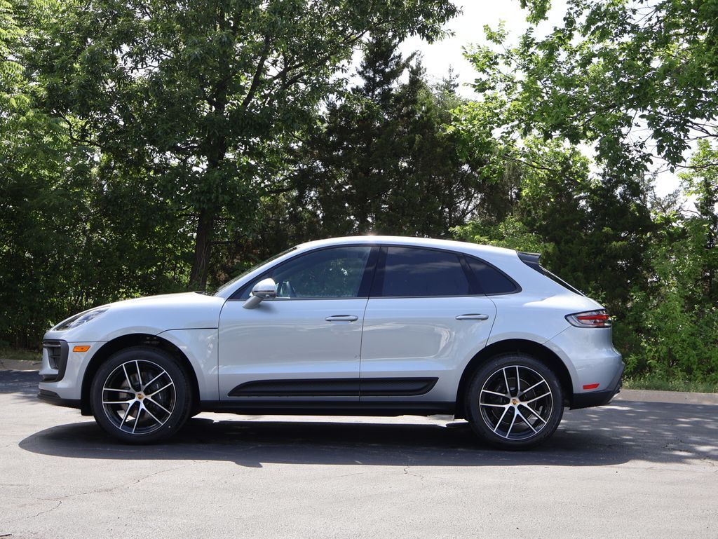 2026 Porsche Macan