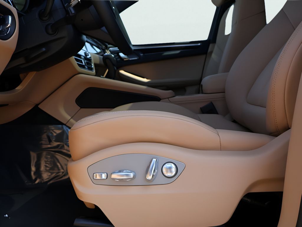 2026 Porsche Macan San Clemente CA