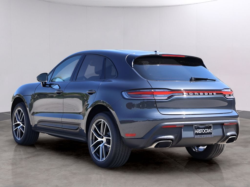 2026 Porsche Macan
