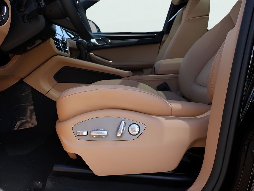 2026 Porsche Macan San Clemente CA